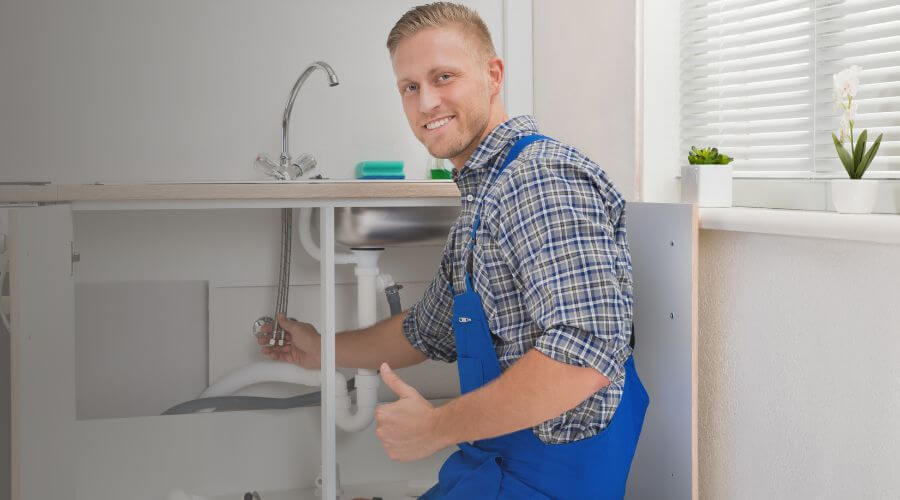 Expert burst pipe repair services in Convent, LA